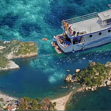 Apartman Sea View 2 Bedroom Vacation Giardini Naxos