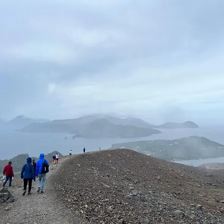 Sea View 2 Bedroom Vacation Daire *