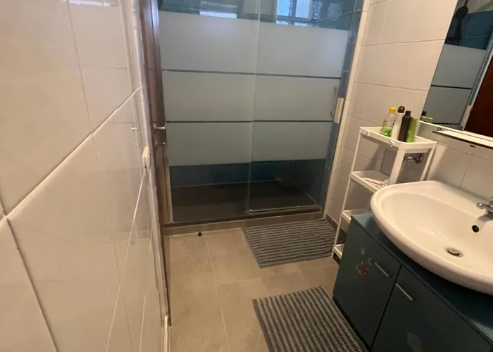 Apartment Sea View 2 Bedroom Vacation *