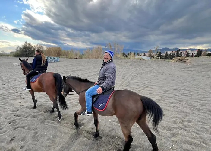 Sea View 2 Bedroom Vacation Apartment Giardini-Naxos