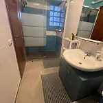 Sea View 2 Bedroom Vacation Apartman *